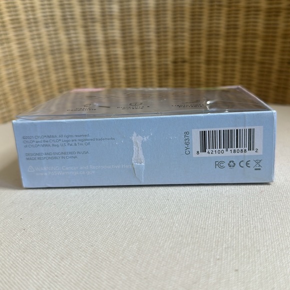 New In Package Sparkly Cylo Pop Silver Glitter Water Fall AirPod Pro Clear Case - Picture 5 of 8